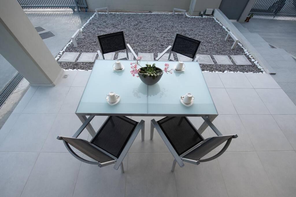Luxury Autonomous Ground Floor Apartment Igoumenitsa Esterno foto